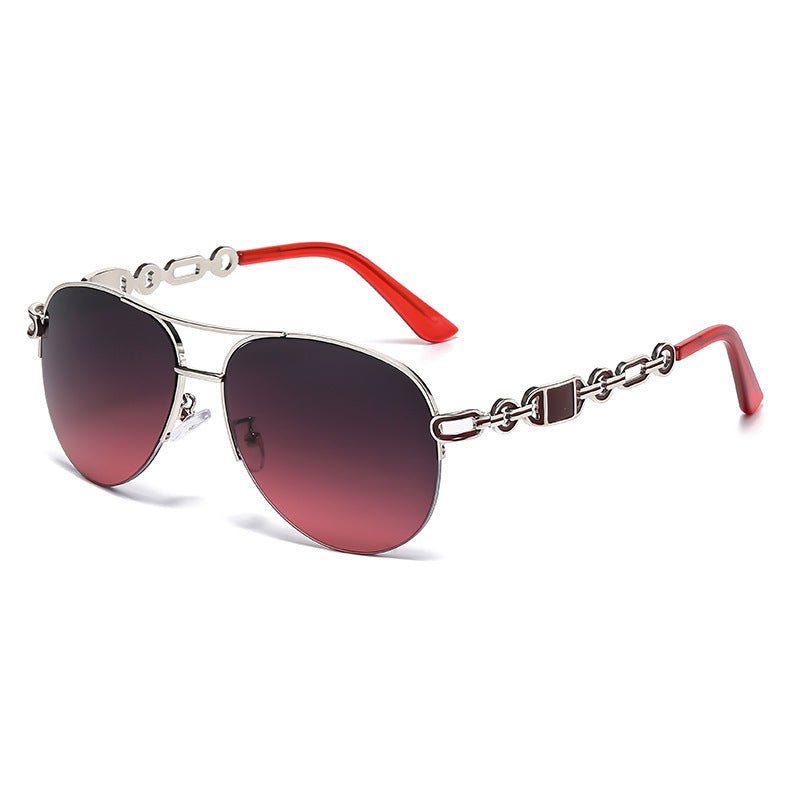 Lunettes de soleil carrées tendance femme