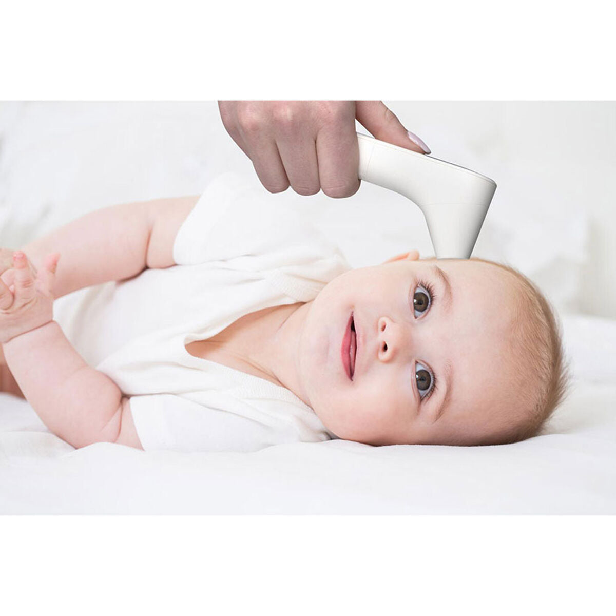 Thermomètre Infrarouge Grundig 3-en-1 – Rapide, Précis & Sans Contact