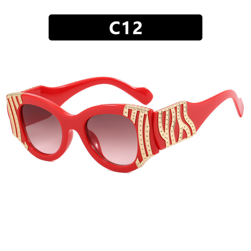 Lunettes de soleil ovales tendance femme – Style minimaliste & chic