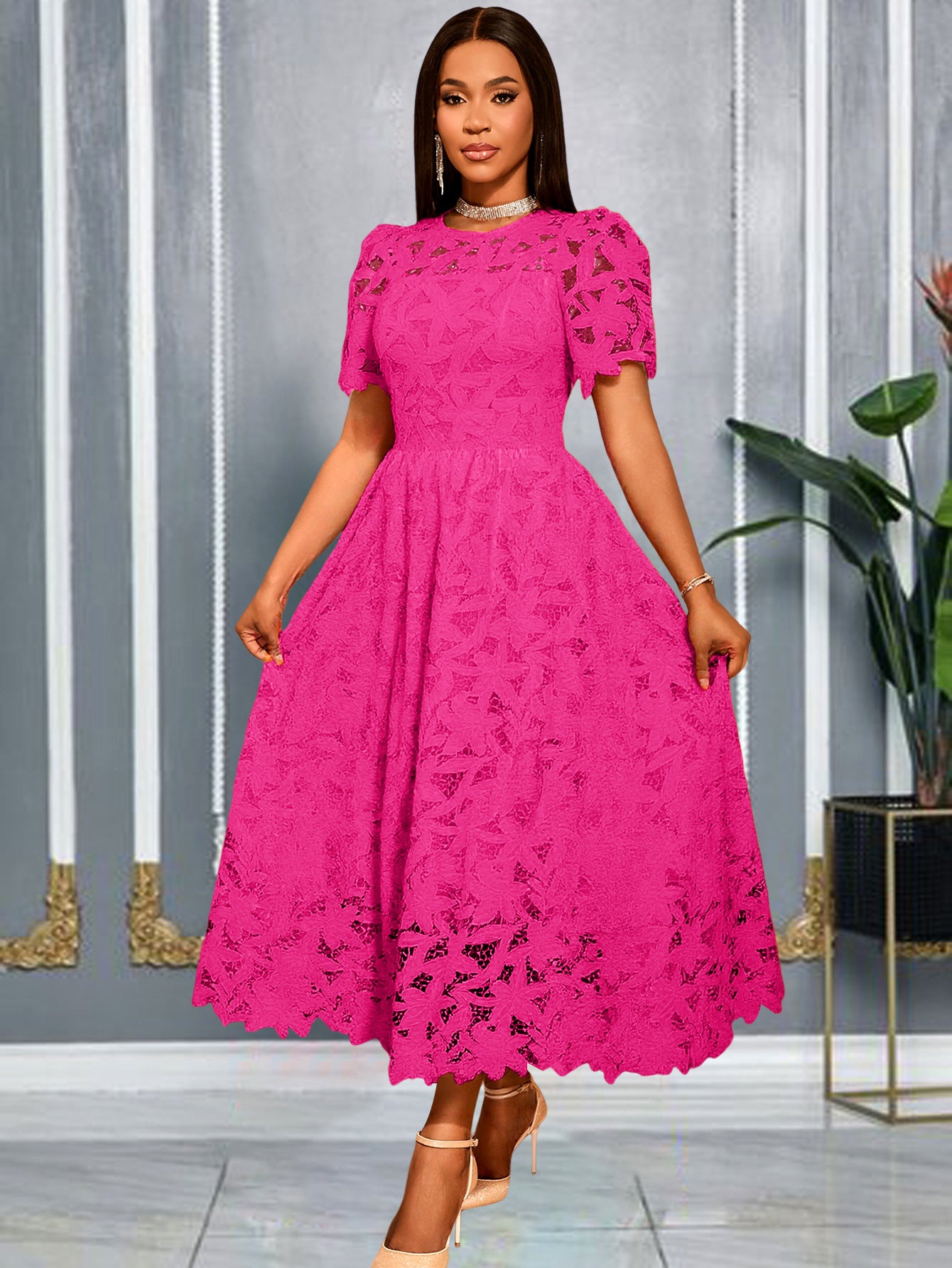 Robe Élégante Dentelle Col Rond – Style Chic & Féminin