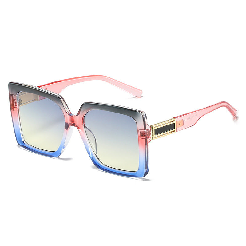 Lunettes de soleil carrées femme – Monture épaisse et style moderne