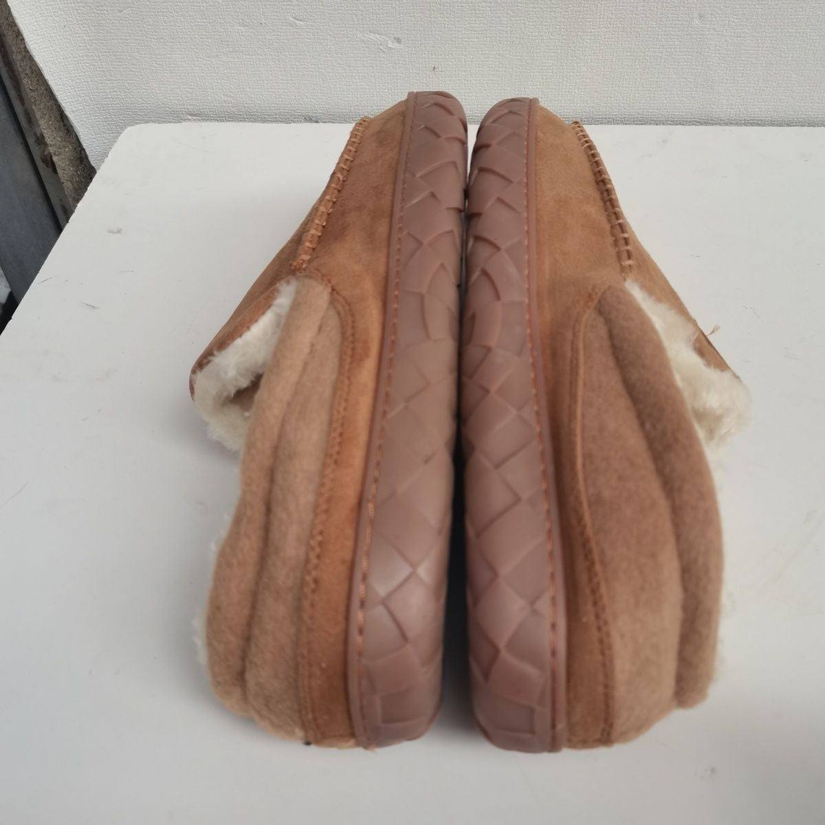 Chaussons Homme Fourrés Antidérapants – Confort Hiver