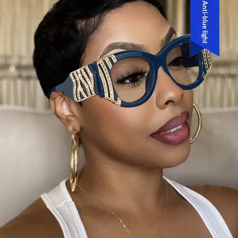 Lunettes de soleil ovales tendance femme – Style minimaliste & chic
