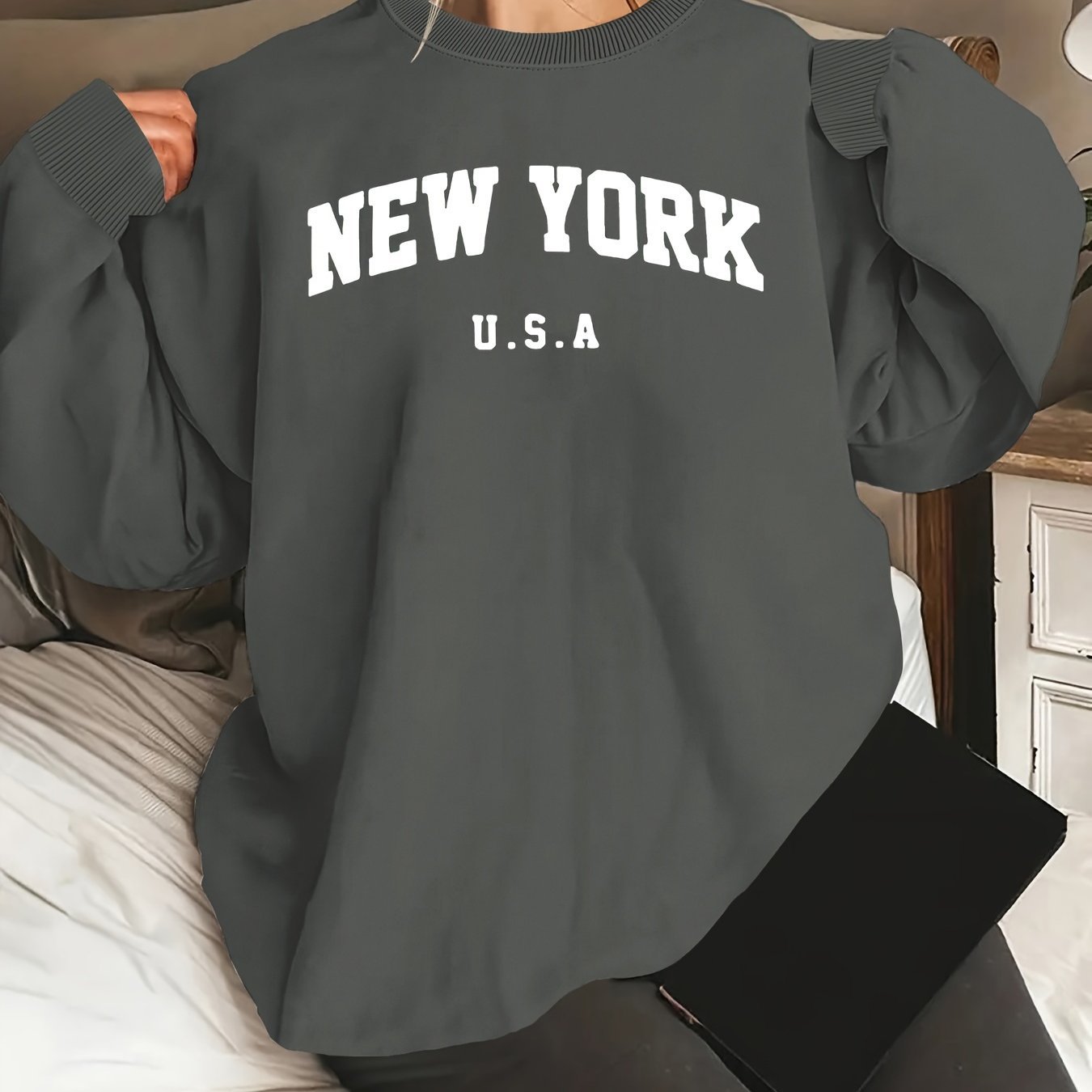 Sweat Femme “New York” – Manches Longues Col Rond Casual