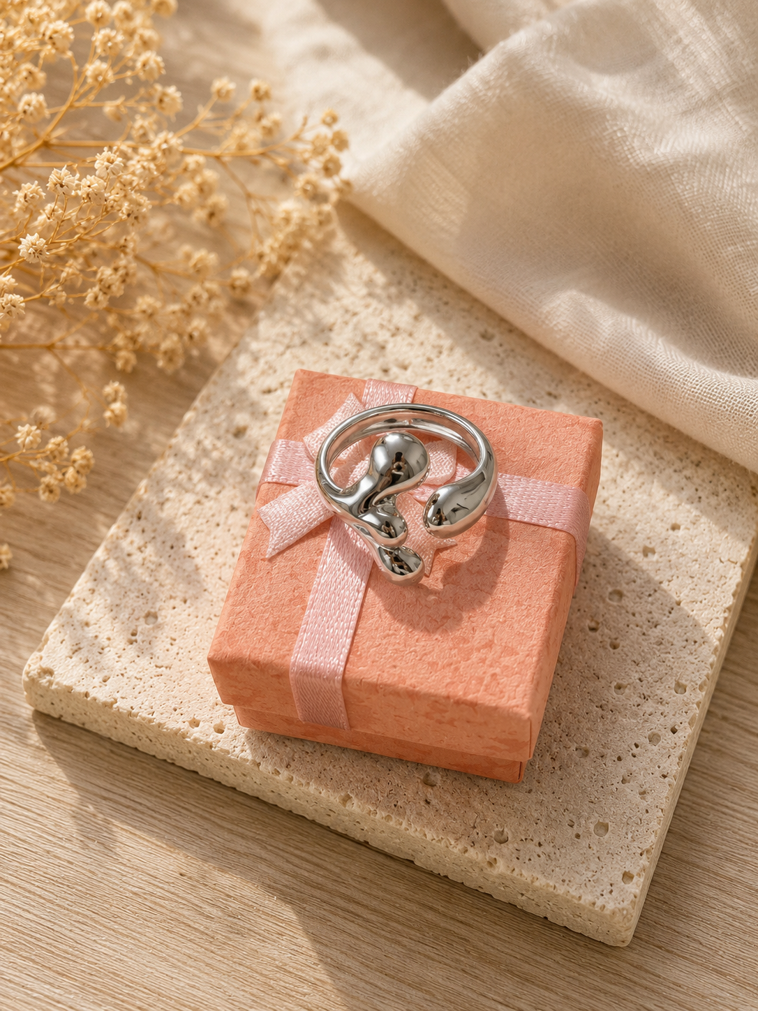 Bague Ajustable Argentée Effet Gouttes – Design Moderne