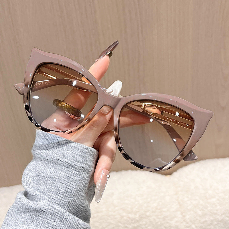 Lunettes de soleil oversize élégantes femme