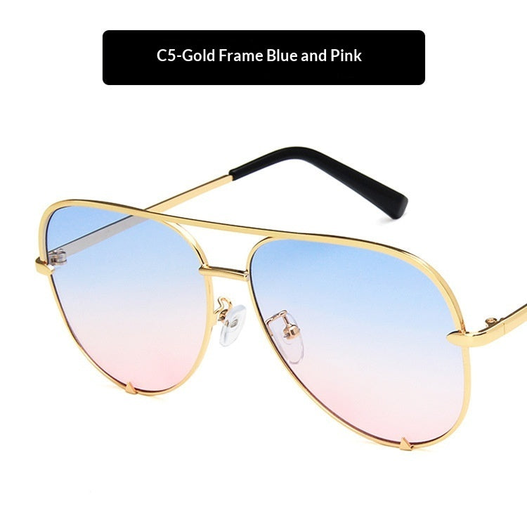 Lunettes de soleil aviateur femme – Style tendance & verres dégradés