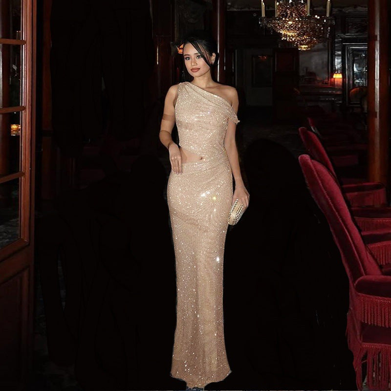 Robe Longue Asymétrique Fendue – Style Chic & Élégant