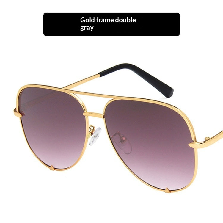 Lunettes de soleil aviateur femme – Style tendance & verres dégradés