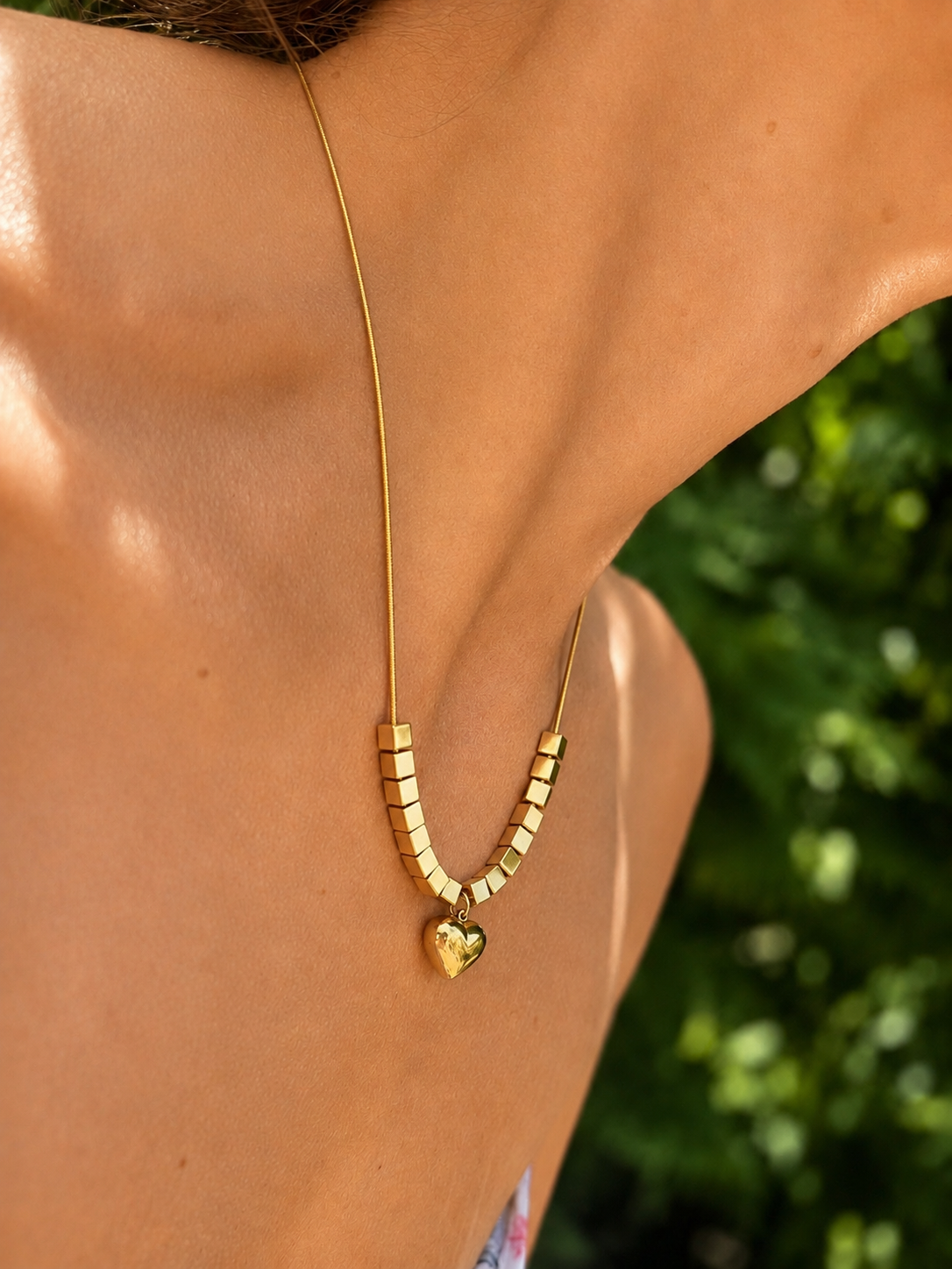 Collier Cœur Doré Perlé – Acier Inoxydable