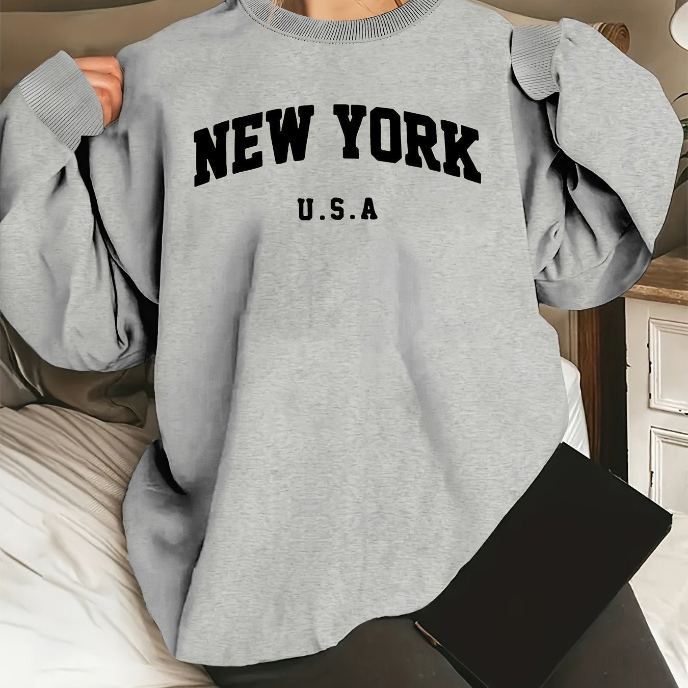 Sweat Femme “New York” – Manches Longues Col Rond Casual