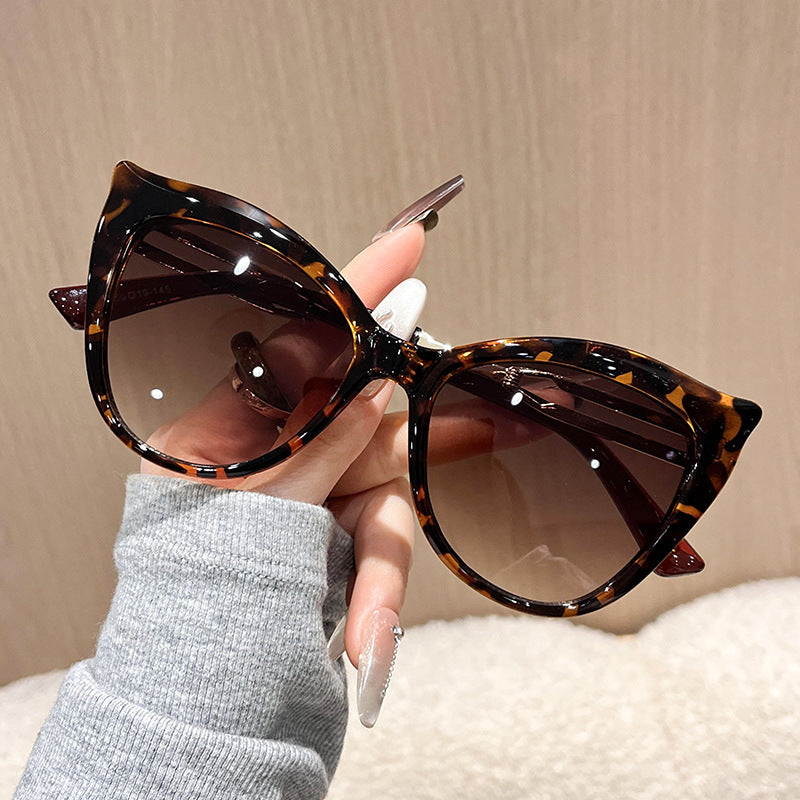 Lunettes de soleil oversize élégantes femme