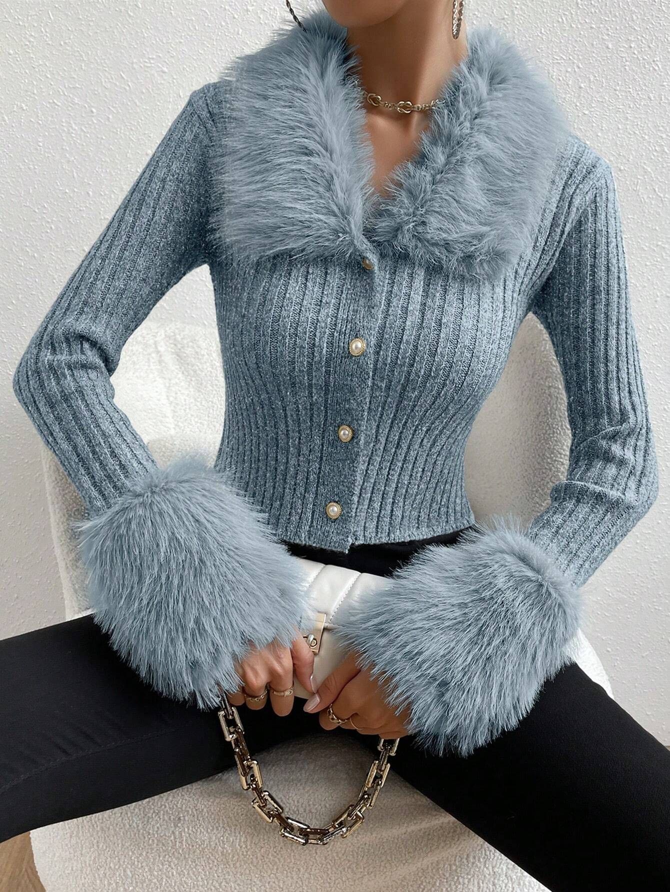 Pull femme noir ajusté manches longues