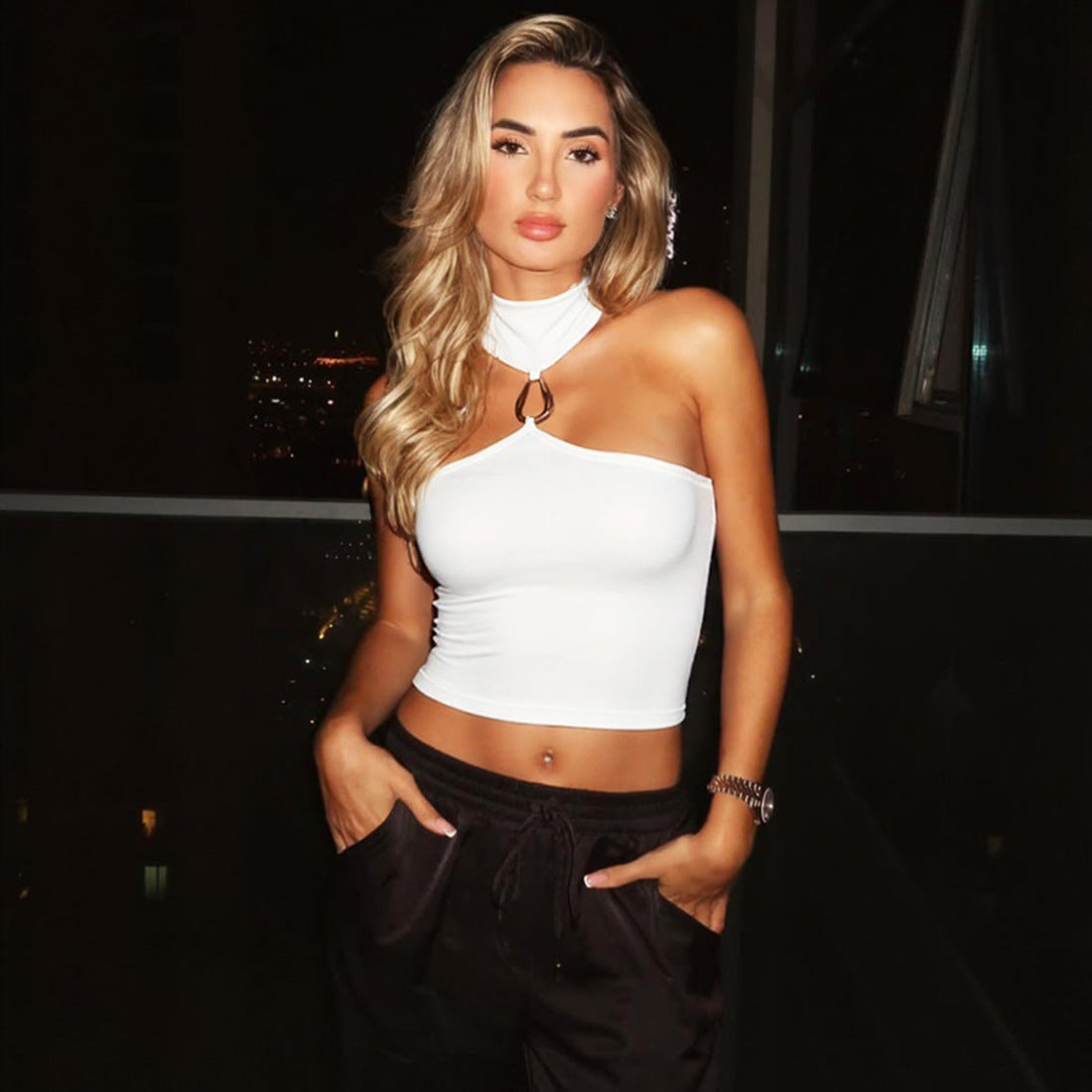 Top Dos Nu Élégant – Coupe Slim Femme