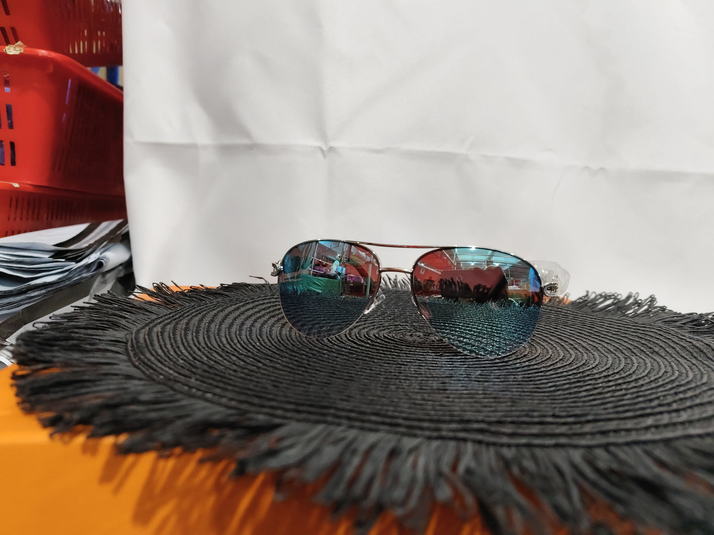 Lunettes de soleil carrées tendance femme