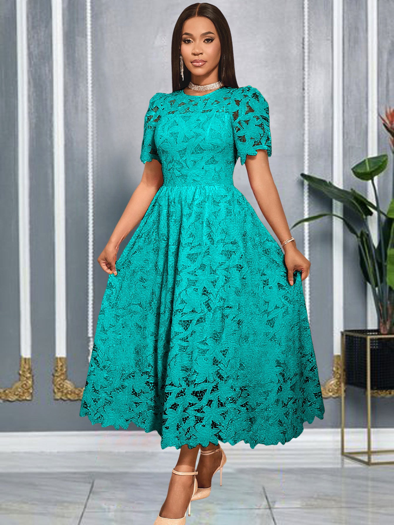 Robe Élégante Dentelle Col Rond – Style Chic & Féminin