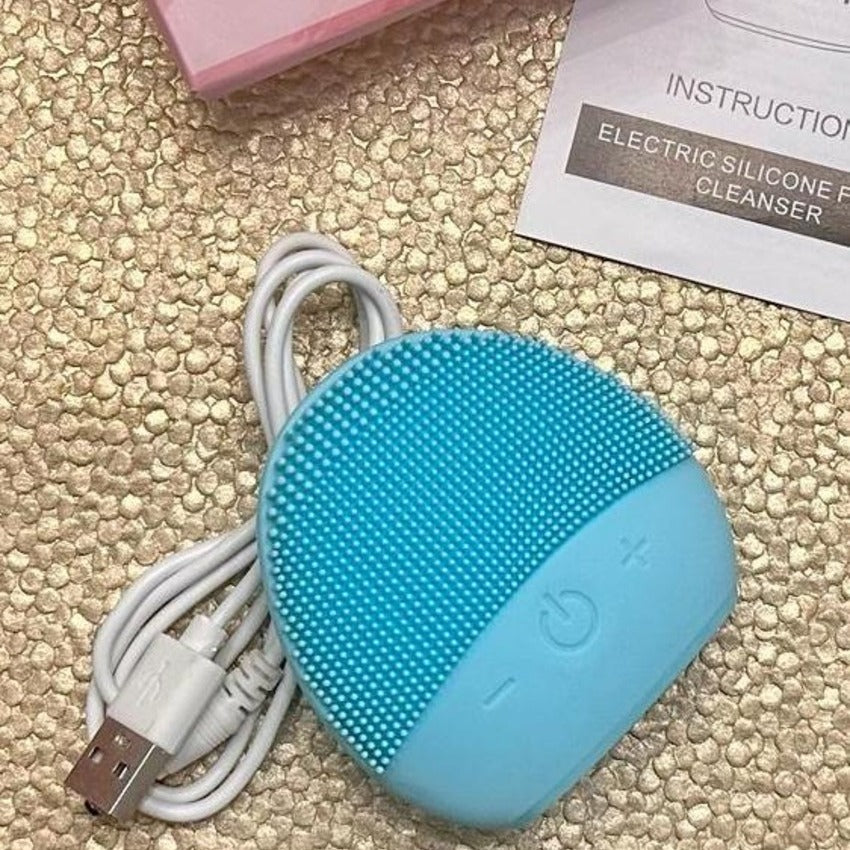 💆‍♀️ Brosse nettoyante visage – Rechargeable & Waterproof